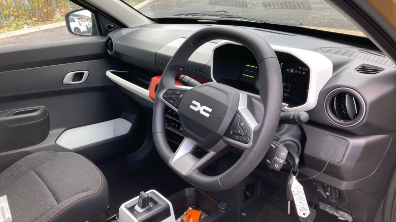 Dacia Spring 27kWh Expression 65 48kW 5dr Auto Electric Hatchback